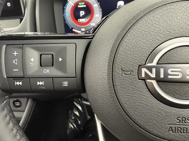 日産 エクストレイル G e－4ORCE 埼玉県 2024(令6)年 0.1万km ブリリアントホワイトパール 純正１２．３型ＤＡ　全方位　温シート　ＢＳＭ　ＨＵＤ　ＥＴＣ２．０　ＬＥＤ　プロパイロット　パーキングアシスト　パワーシート　パワーバックドア　ＡＣ１００V　ＢＴ　フルセグ　ダウンヒルアシスト　コネクトナビ