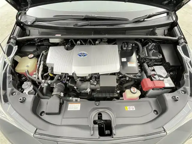 トヨタ プリウス Sセーフティプラス 千葉県 2018(平30)年 5.7万km アティチュードブラックマイカ 禁煙車/トヨタセーフティセンス/・プリクラッシュブレーキ/・インテリジェントクリアランスソナー/・自動ヘッドランプ/・レーンデパーチャーアラート/・先行車発進告知機能/・パーキングアシスト/純正7インチナビ/CD/Bluetooth/ワンセグ/社外デジタルインナーミラー/バックカメラ/レーダークルーズコントロール/LEDオートライト/純正フロアマット/ETC/プッシュスタート/ドアバイザー/スマートキー/スペアキー/取扱説明書/保証書