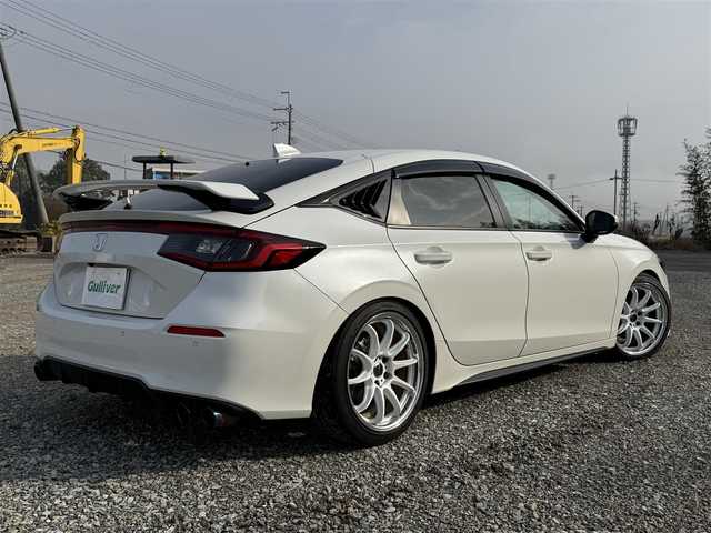 ホンダ シビック EX 兵庫県 2024(令6)年 1.9万km パール WORK18インチAW/TEIN車高調/無限フロントスポイラー/純正トランクスポイラー/柿本改マフラー/ブリッツエアクリ/LEDヘッドライト/ブリッツトラコン/デジタルインナーミラー/純正ナビ/フルセグTV/BLUETOOTH接続可/Bモニター/ブラインドスポット/ドライブレコーダー/社外フロアマット/BOSEサウンド/スマートキー/プッシュスタート/取説・保証書・レンチあります