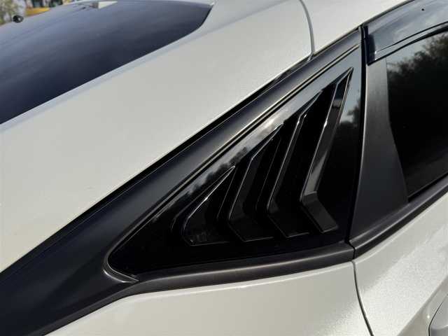 ホンダ シビック EX 兵庫県 2024(令6)年 1.9万km パール WORK18インチAW/TEIN車高調/無限フロントスポイラー/純正トランクスポイラー/柿本改マフラー/ブリッツエアクリ/LEDヘッドライト/ブリッツトラコン/デジタルインナーミラー/純正ナビ/フルセグTV/BLUETOOTH接続可/Bモニター/ブラインドスポット/ドライブレコーダー/社外フロアマット/BOSEサウンド/スマートキー/プッシュスタート/取説・保証書・レンチあります