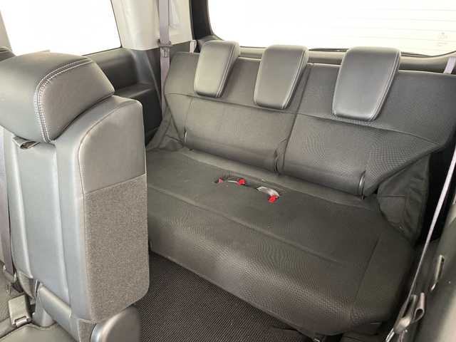 ホンダ ステップワゴン スパーダ Z クールスピリット 兵庫県 2012(平24)年 4.6万km プレミアムスパークルブラックパール ・純正ナビ/CD/DVD/USB/HDD/・純正フリップダウンモニター/・バックカメラ/・両側パワースライドドア/・クルーズコントロール/・パドルシフト/・HIDヘッドライト/・オートライト/・フォグランプ/・ハーフレザー/・純正17インチアルミホイール/・スマートキー/・保証書/・ワンオーナー