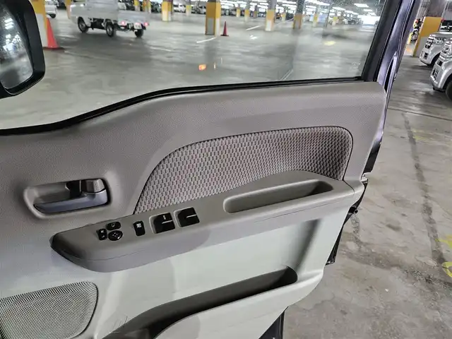 スズキ エブリィ ワゴン PZターボ 静岡県 2015(平27)年 4万km ブルーイッシュブラックパール3 アルパインナビ/フルセグTV/片側パワースライドドア/バックカメラ/ETC/衝突被害軽減ブレーキ/誤発進抑制/HIDヘッドランプ/オートライト/フロントフォグランプ/オートエアコン/ステアリングスイッチ/純正14インチアルミホイール/スマートキー/プッシュエンジンスタート/禁煙車