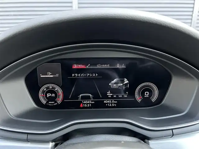 アウディ Ａ４ アバント 35TDI Sライン 茨城県 2022(令4)年 1.5万km 黒 ワンオーナー　/ＳｌｉｎｅｐｌｕｓＰＫＧ　/コンフォートＰＫＧ　/マトリクスＬＥＤ　/サラウンドビューカメラ　/バーチャルコックピット　/アンビエントライト　/ＰＷテールゲート　/半革　/全席シートヒーター　/ＰＷシート/純正ナビ/フルセグTV/禁煙車