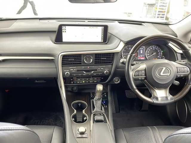 レクサス ＲＸ 200t バージョンL 道央・札幌 2016(平28)年 3.7万km ソニッククォーツ ・４WD　　ターボ/・Lexus Safety System /・プリクラッシュセーフティ/・レーンキーピングアシスト/・オートマチックハイビーム/・レーダークルーズコントロール/・純正大型ディスプレイナビ/・BD.DVD.CD.USB/・Bluetooth/フルセグ/・バックカメラ/・ムーンルーフ/・パワーバックドア/・HUD/ステアリングヒーター/・ミラーヒーター/・全席パワーシート/シートヒーター/・レザーシート/エアーシート/・ビルトインETC