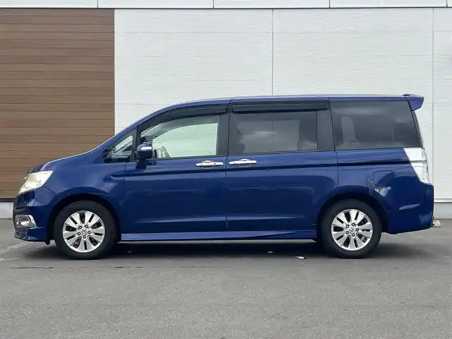 ホンダ ステップワゴン スパーダ Z HDDナビED 秋田県 2011(平23)年 12.6万km コバルトブルーパール 純正ナビ/４WD/フルセグ/バックカメラ/両側パワスラ/スマートキー/フリップダウンモニター/純正アルミ/アイドリングストップ/パドルシフト/純正フロアマット/純正ドアバイザー/ETC/寒冷地仕様/オートライト/オートエアコン/パワーステアリング/パワーウィンドウ/ステアリングスイッチ/電動格納ウィンカーミラー/保証書/取扱説明書/記録簿