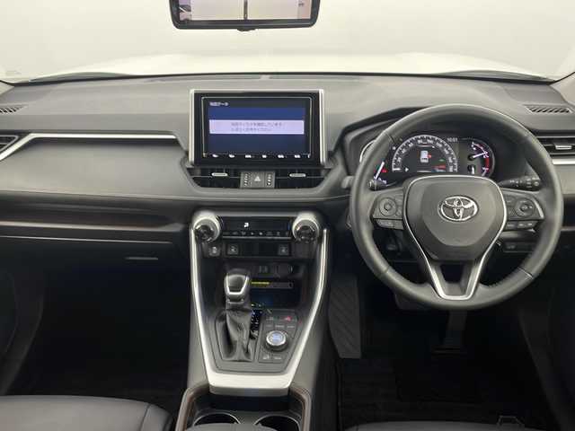 トヨタ ＲＡＶ４ G Zパッケージ 新潟県 2019(令1)年 4.1万km ホワイトパールクリスタルシャイン 4WD/純正ナビ/　　フルセグ/CD/HDMI/BT/バックカメラ/パワーバックドア/レーダークルーズコントロール/LEDオートライト/オートマチックハイビーム/Fフォグ/レザーシート/パワーシート/シートメモリー/シートヒーター/純正19インチアルミホイール/ステアリングスイッチ/デジタルインナーミラー/置くだけ充電/ステリングヒーター/スマートキー/ビルトインETC