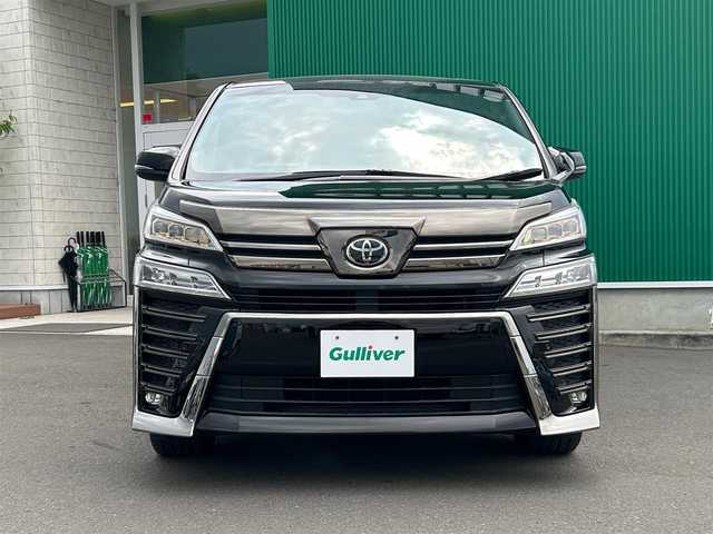 トヨタ ヴェルファイア Z ゴールデンアイズ 宮城県 2020(令2)年 1.6万km ブラック セーフティセンス/・プリクラッシュセーフティ/・レーントレーシングアシスト/・ロードサインアシスト/・アダプティブハイビームシステム/・レーダークルーズコントロール（全車速追従機能付）/インテリジェントクリアランスソナー/9インチディスプレイオーディオ/・Bluetooth/・フルセグTV/バックカメラ/ビルトインETC/ドライブレコーダー/AC100V/100Wコンセント/パワーバックドア/両側パワースライドドア/ハーフレザーシート/ウッドコンビステアリング/ステアリングスイッチ/電動パーキングブレーキ/ブレーキホールド/3眼LEDヘッドランプ/フォグランプ/オートライト/スマートキー＆プッシュスタート/電動格納ミラー/純正18インチAW/フロアマット/ドアバイザー/W/サイド/カーテンエアバッグ
