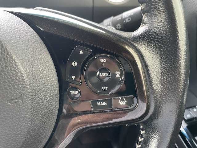 ホンダ Ｎ ＢＯＸ カスタム G EX ターボ ホンダセンシング 三重県 2018(平30)年 6.2万km プラチナホワイトパール ホンダセンシング/・衝突軽減ブレーキ/・誤発進抑制機能/・後方誤発進抑制機能/・歩行者事故低減ステアリング/・先行車発進お知らせ機能/・アダプティブクルーズコントロール/・車線維持支援システム/・オートハイビーム/・標識認識機能/・路外逸脱抑制機能/ターボ/純正8型ナビ/フルセグTV/【CD/DVD/SD/Bluetooth/USB/AUX】/バックカメラ/ビルトインETC/ドライブレコーダー/両側パワースライドドア/パドルシフト/ハーフレザーシート/レザー調シートカバー/オートライト/LEDヘッドランプ/LEDフロントフォグランプ/プッシュスタート/スマートキー/スペアキー/純正フロアマット