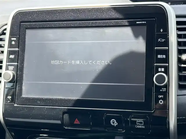 日産 セレナ ハイウェイスター Vセレクション 奈良県 2018(平30)年 4.2万km ブリリアントホワイトパール 純正９インチナビ　/フルセグＴＶ　/プロパイロット　/アラウンドビューモニター　/純正フリップダウンモニター　/デジタルインナーミラー　/両側パワースライドドア　/ビルトインＥＴＣ　/前後ドライブレコーダー　/ＷＡＣ/追従型クルーズコントロール/スマートキー/前後コーナーセンサー/LEDヘッドライト/AUTOHOLD