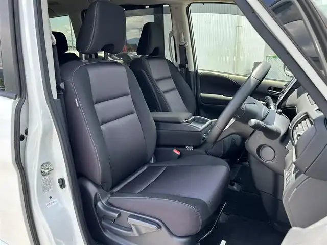 日産 セレナ ハイウェイスター Vセレクション 奈良県 2018(平30)年 4.2万km ブリリアントホワイトパール 純正９インチナビ　/フルセグＴＶ　/プロパイロット　/アラウンドビューモニター　/純正フリップダウンモニター　/デジタルインナーミラー　/両側パワースライドドア　/ビルトインＥＴＣ　/前後ドライブレコーダー　/ＷＡＣ/追従型クルーズコントロール/スマートキー/前後コーナーセンサー/LEDヘッドライト/AUTOHOLD