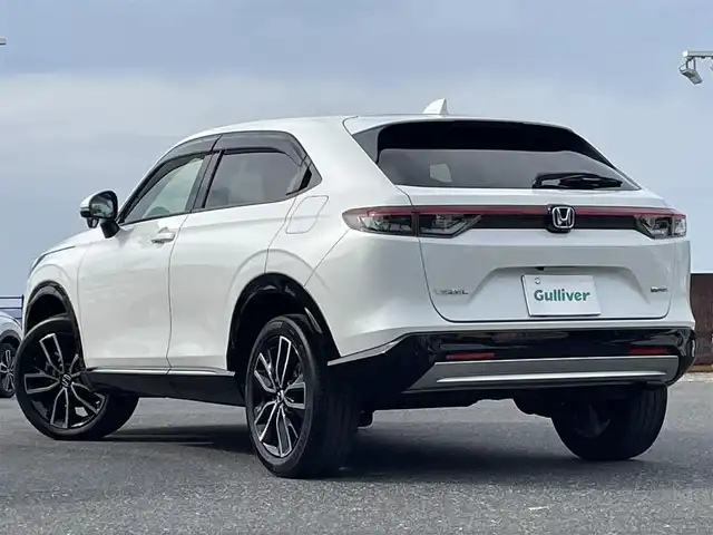 ホンダ ヴェゼル ハイブリッド e:HEV Z 島根県 2021(令3)年 4.2万km パール ホンダセンシング /純正ナビ/CD/DVD/DTV/Bluetooth/USB/バックカメラ/パワーバックドア /レーダークルーズコントロール/ハーフレザー調シート/シートヒーター /ステアリングスイッチ/パドルシフト/ドライブレコーダー/ビルトインETC/スマートキー/スペアキー /プッシュスタート /純正フロアマット/ドアバイザー/コーナーセンサー /BSM/置くだけ充電