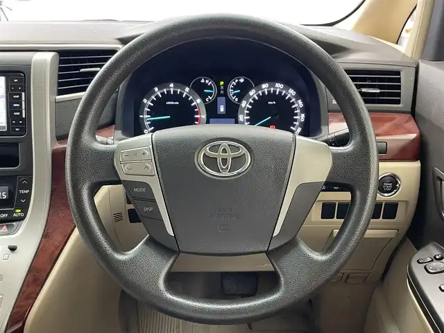 トヨタ ヴェルファイア 2．4X 滋賀県 2011(平23)年 15万km ホワイトパールクリスタルシャイン 禁煙車/社外ナビ/(CD/DVD/フルセグ/Bluetooth)/バックカメラ/フリップダウンモニター/両側電動/ステアリングスイッチ/ETC/スマートキー/プッシュスタート/コーナーセンサー