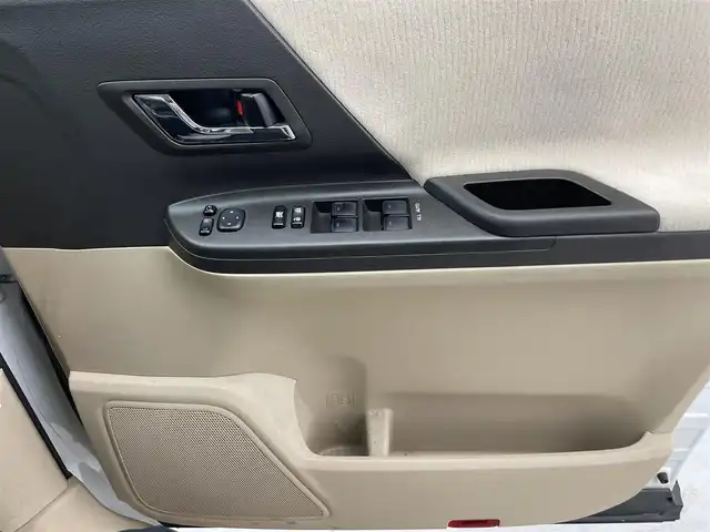 トヨタ ヴェルファイア 2．4X 滋賀県 2011(平23)年 15万km ホワイトパールクリスタルシャイン 禁煙車/社外ナビ/(CD/DVD/フルセグ/Bluetooth)/バックカメラ/フリップダウンモニター/両側電動/ステアリングスイッチ/ETC/スマートキー/プッシュスタート/コーナーセンサー