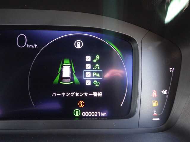 ホンダ ステップワゴン スパーダ eHEV プレミアムライン 千葉県 2025(令7)年 0.1万km未満 プラチナホワイトパール e:HEV スパーダ プレミアムライン　純正11.4インチナビ/ホンダセンシング/・衝突軽減ブレーキ（CMBS）/・車線維持支援システム（LKAS）/・アダプティブクルーズコントロール（ACC）/・後方誤発進抑制機能/・誤発進抑制機能/パワーバックドア/両側パワースライドドア/ホンダコネクトナビ/地デジTV/【DVD/CD再生機能　Bluetooth接続】/【Apple CarPlay　Android Auto対応】/マルチビューカメラシステム/ハーフレザーシート/前席シートヒーター/革巻きステアリング/ステアリングスイッチ/パドルシフト/LEDヘッドライト/フォグライト/ウインカーミラー/コーナーセンサー/純正17インチアルミホイル/サイド/カーテンエアバッグ/Honda スマートキー
