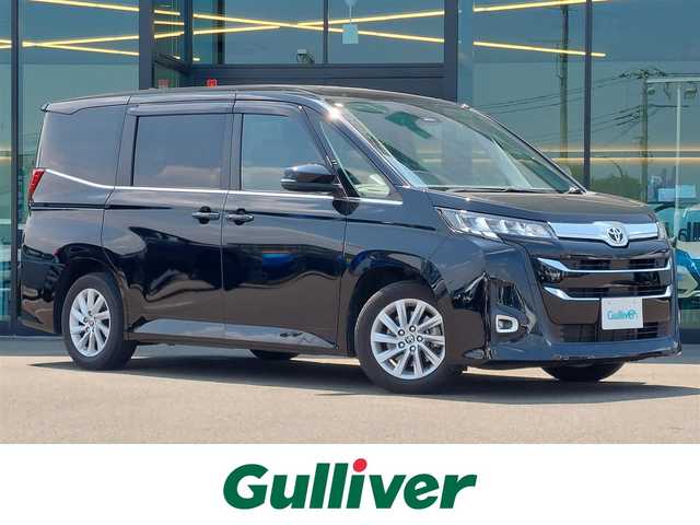 トヨタ ノア Z 千葉県 2023(令5)年 4万km アティチュードブラックマイカ 純正10.5型ディスプレイオーディオ/【FM/AM/BT/TV/DISC/USB】/バックカメラ/ETC2.0/両側電動スライドドア/レーダークルーズコントロール/シートヒーター/コーナーセンサー/LEDヘッドライト/LEDフォグランプ/純正16インチAW/プッシュスタート/スマートキー