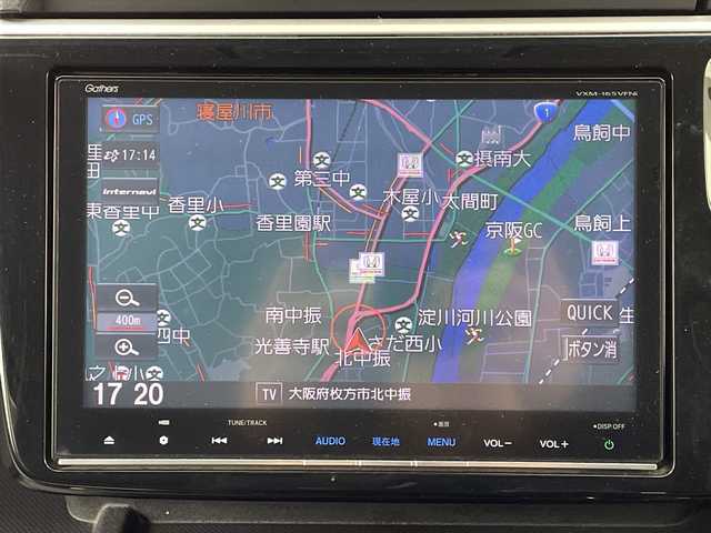 ホンダ ステップワゴン スパーダ クールスピリット 大阪府 2015(平27)年 6.9万km ホワイトオーキッドパール 禁煙車/ホンダセンシング/　・衝突軽減ブレーキ/　・誤発進抑制機能/　・歩行者事故軽減ステアリング/　・路外逸脱抑制機能/　・アダプティブ・クルーズ・コントロール/　・車線維持支援システム/　・先行車発進お知らせ機能/　・標識認識機能/純正ナビ/　（Bluetooth/CD/DVD）/フルセグTV/バックカメラ/両側パワースライドドア/ハーフレザーシート/シートヒーター/LEDヘッドライト/オートライト/フォグランプ/純正17インチアルミホイール/革巻きステアリング/スマートキー/ETC