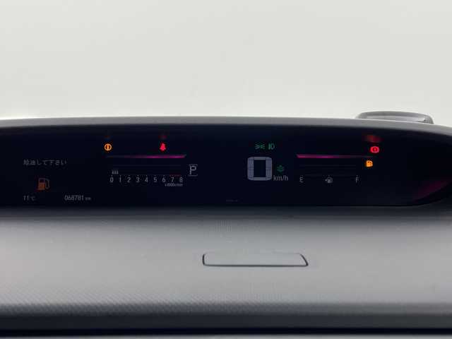 ホンダ ステップワゴン スパーダ クールスピリット 大阪府 2015(平27)年 6.9万km ホワイトオーキッドパール 禁煙車/ホンダセンシング/　・衝突軽減ブレーキ/　・誤発進抑制機能/　・歩行者事故軽減ステアリング/　・路外逸脱抑制機能/　・アダプティブ・クルーズ・コントロール/　・車線維持支援システム/　・先行車発進お知らせ機能/　・標識認識機能/純正ナビ/　（Bluetooth/CD/DVD）/フルセグTV/バックカメラ/両側パワースライドドア/ハーフレザーシート/シートヒーター/LEDヘッドライト/オートライト/フォグランプ/純正17インチアルミホイール/革巻きステアリング/スマートキー/ETC