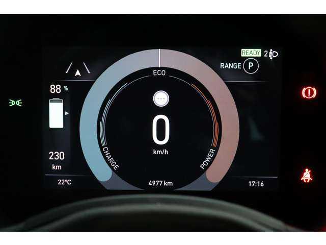 フィアット ５００ｅ アイコン 大分県 2023(令5)年 0.5万km 青 ワンオーナー/衝突被害軽減ブレーキ/アダプティブクルーズコントロール/ブラインドスポットモニター/レーンキーピングアシスト/ガラスルーフ/UConnect/ＣａｒＰｌａｙ/DTV/Bluetooth/ワイヤレスチャージャー/バックカメラ/FIATモノグラムエコレザーシート/シートヒーター/ＬＥＤヘッドライト/オートハイビーム/Hold And Go/純正１７インチＡＷ/ＥＴＣ