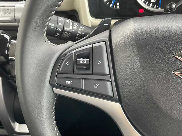 スズキ クロスビー 富山県 2024(令6)年 0.1万km 緑Ⅱ 禁煙車/4WD/ワンオーナー/社外ナビ/フルセグＴＶ/デュアルカメラブレーキサポート/レーダークルーズコントロール/レーンキープアシスト/コーナーセンサー/MTモード付AT/ダウンヒルアシストコントロール/アイドリングストップ/純正フロアマット/純正アルミホイール/シートヒーター/オートライト/LEDヘッドライト/スマートキー/スマートキー/プッシュスタート/保証書・記録簿/取扱説明書