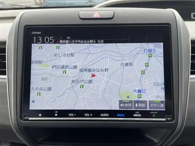 ホンダ フリード ハイブリット EX 東京都 2018(平30)年 7.7万km ホワイトオーキッドパール Honda SENSING/・衝突軽減ブレーキ/・誤発進抑制機能/・路外逸脱抑制機能/・アダプティブクルーズコントロール/・車線維持支援システム/・先行車発進お知らせ機能/プッシュスタート/寒冷地/コンフォートビューパッケージ/純正9インチナビ/フルセグTV/バックカメラ/ビルトインETC/ドライブレコーダー/両側パワースライドドア/ハーフレザーシート/シートヒーター/後席ロールサンシェード/LEDヘッドライト/ドアバイザー/スマートキー/15インチ純正アルミホイール