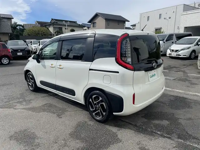 トヨタ シエンタ ハイブリッド Z 神奈川県 2023(令5)年 1.5万km パール