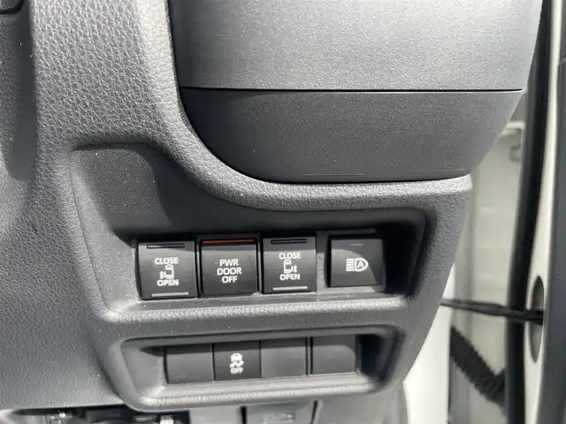 トヨタ シエンタ ハイブリッド Z 神奈川県 2023(令5)年 1.5万km パール