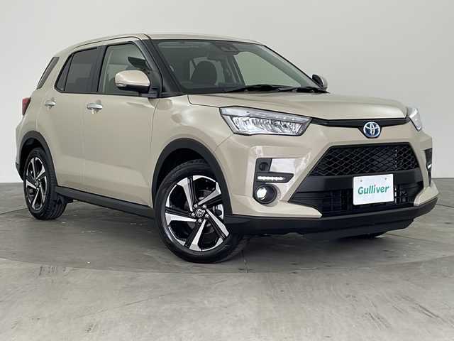 トヨタ ライズ Z 兵庫県 2025(令7)年 0.1千km ナチュラルベージュマイカM ・社外ナビ/BT/USB/ipod/Apple CarPlay/Android Auto/TV/・バックカメラ/・スマートアシストIII/・プリクラッシュセーフティ/・レーンディパーチャーアラート/・レーダークルーズコントロール/・クリアランスソナー/・スマートペダル/・電動パーキングブレーキ/・ブレーキホールド/・前席シートヒーター/・オートエアコン/・ステアリングリモコン/・LEDヘッドライト/・オートライト/・フォグランプ/・スマートキー/・スペアキー/・プッシュスタート/・純正17インチAW/・後席USBポート/・ワンオーナー