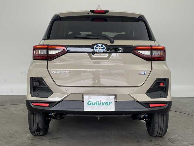 トヨタ ライズ Z 兵庫県 2025(令7)年 0.1千km ナチュラルベージュマイカM ・社外ナビ/BT/USB/ipod/Apple CarPlay/Android Auto/TV/・バックカメラ/・スマートアシストIII/・プリクラッシュセーフティ/・レーンディパーチャーアラート/・レーダークルーズコントロール/・クリアランスソナー/・スマートペダル/・電動パーキングブレーキ/・ブレーキホールド/・前席シートヒーター/・オートエアコン/・ステアリングリモコン/・LEDヘッドライト/・オートライト/・フォグランプ/・スマートキー/・スペアキー/・プッシュスタート/・純正17インチAW/・後席USBポート/・ワンオーナー