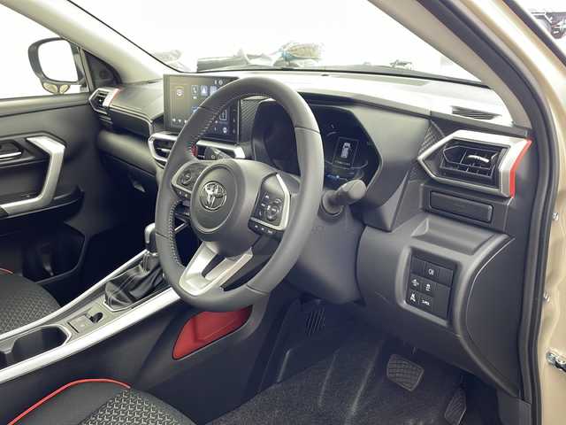 トヨタ ライズ Z 兵庫県 2025(令7)年 0.1千km ナチュラルベージュマイカM ・社外ナビ/BT/USB/ipod/Apple CarPlay/Android Auto/TV/・バックカメラ/・スマートアシストIII/・プリクラッシュセーフティ/・レーンディパーチャーアラート/・レーダークルーズコントロール/・クリアランスソナー/・スマートペダル/・電動パーキングブレーキ/・ブレーキホールド/・前席シートヒーター/・オートエアコン/・ステアリングリモコン/・LEDヘッドライト/・オートライト/・フォグランプ/・スマートキー/・スペアキー/・プッシュスタート/・純正17インチAW/・後席USBポート/・ワンオーナー