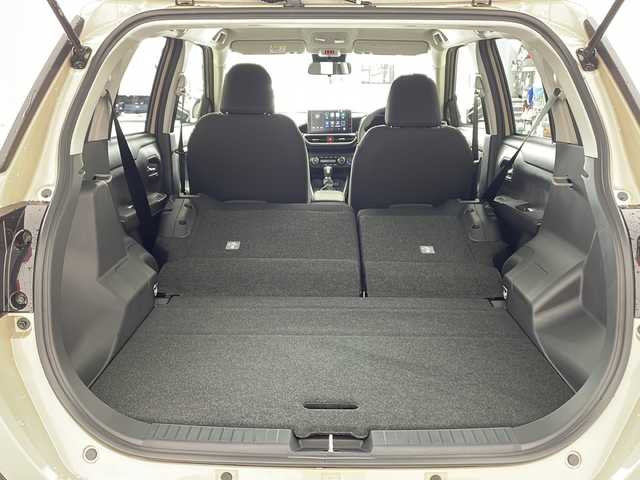 トヨタ ライズ Z 兵庫県 2025(令7)年 0.1千km ナチュラルベージュマイカM ・社外ナビ/BT/USB/ipod/Apple CarPlay/Android Auto/TV/・バックカメラ/・スマートアシストIII/・プリクラッシュセーフティ/・レーンディパーチャーアラート/・レーダークルーズコントロール/・クリアランスソナー/・スマートペダル/・電動パーキングブレーキ/・ブレーキホールド/・前席シートヒーター/・オートエアコン/・ステアリングリモコン/・LEDヘッドライト/・オートライト/・フォグランプ/・スマートキー/・スペアキー/・プッシュスタート/・純正17インチAW/・後席USBポート/・ワンオーナー