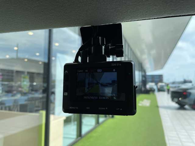 スズキ クロスビー HYBRID MZ 愛知県 2021(令3)年 3.5万km タフカーキパールメタリック/ブラック2トーン 純正8型ナビ/全方位カメラ/レーダークルーズコントロール/ブラックインテリアパッケージ/シートヒーター/バックカメラ/コーナーセンサー/純正アルミホイール/LEDヘッドライト/パドルシフト/オートマチックハイビーム/ドライブレコーダー/ETC/衝突軽減システム/フルセグ/CD DVD/Bluetooth/ステアリングスイッチ/スマートキー/プッシュスタート