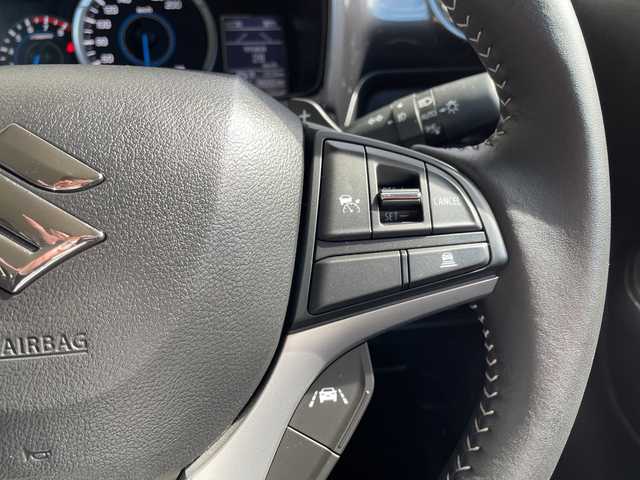 スズキ クロスビー HYBRID MZ 愛知県 2021(令3)年 3.5万km タフカーキパールメタリック/ブラック2トーン 純正8型ナビ/全方位カメラ/レーダークルーズコントロール/ブラックインテリアパッケージ/シートヒーター/バックカメラ/コーナーセンサー/純正アルミホイール/LEDヘッドライト/パドルシフト/オートマチックハイビーム/ドライブレコーダー/ETC/衝突軽減システム/フルセグ/CD DVD/Bluetooth/ステアリングスイッチ/スマートキー/プッシュスタート