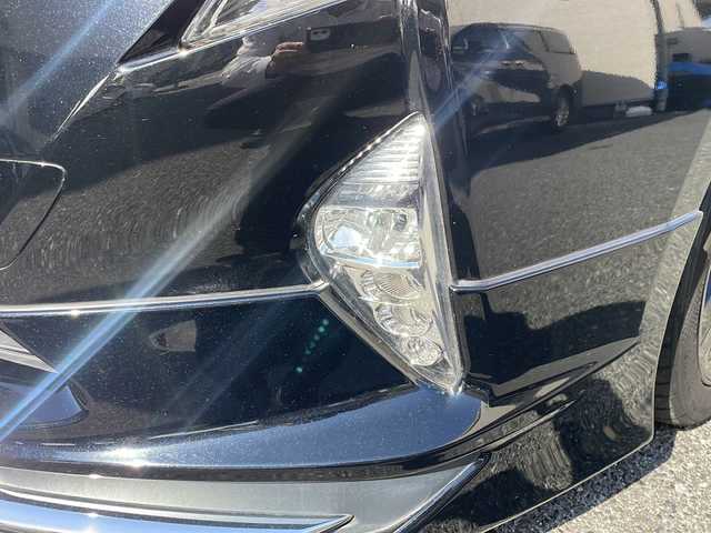 トヨタ プリウス S ツーリングセレクション 沖縄県 2017(平29)年 9.5万km アティチュードブラックマイカ /登録時走行距離/　　　　　　　95078キロ/社外ナビ/バックカメラ/地デジ/黒革シート/シートヒーター/PCS/モデリスタエアロ/ビルトインETC/新車時整備手帳/　　【保証書】/取扱説明書/