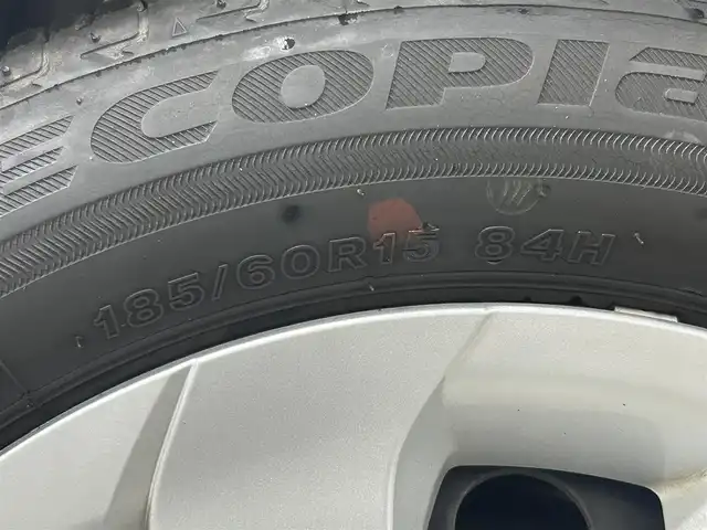 トヨタ シエンタ G 大阪府 2017(平29)年 0.5万km ヴィンテージブラウンパールクリスタルシャイン 純正ナビＴＶ（ＣＤ再生／Ｂｌｕｅｔｏｏｔｈ接続）　衝突軽減　両側パワスラ　バックカメラ　ＥＴＣ　オートハイビーム　レーンアシスト　アイドリングストップ　ハロゲンライト　スマートキー　プッシュスタート