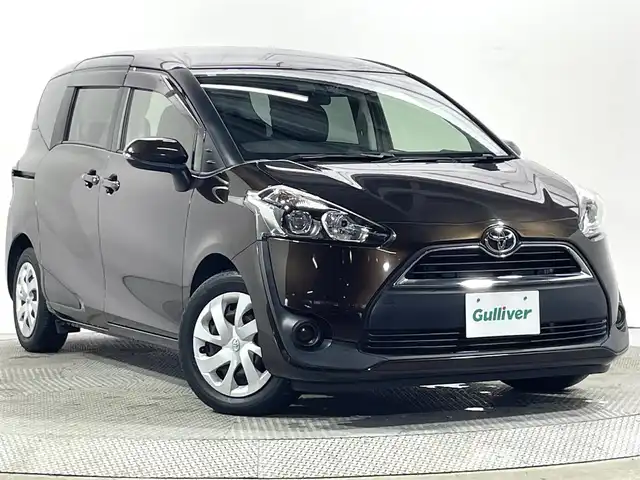 トヨタ シエンタ G 大阪府 2017(平29)年 0.5万km ヴィンテージブラウンパールクリスタルシャイン 純正ナビＴＶ（ＣＤ再生／Ｂｌｕｅｔｏｏｔｈ接続）　衝突軽減　両側パワスラ　バックカメラ　ＥＴＣ　オートハイビーム　レーンアシスト　アイドリングストップ　ハロゲンライト　スマートキー　プッシュスタート