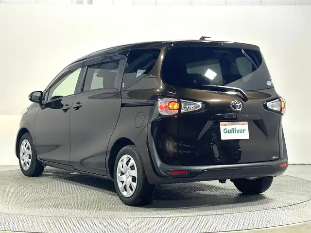 トヨタ シエンタ G 大阪府 2017(平29)年 0.5万km ヴィンテージブラウンパールクリスタルシャイン 純正ナビＴＶ（ＣＤ再生／Ｂｌｕｅｔｏｏｔｈ接続）　衝突軽減　両側パワスラ　バックカメラ　ＥＴＣ　オートハイビーム　レーンアシスト　アイドリングストップ　ハロゲンライト　スマートキー　プッシュスタート