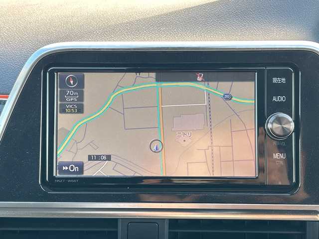 トヨタ シエンタ G 千葉県 2016(平28)年 10.8万km ブラックマイカ ワンオーナー　純正ナビNSZT-W66T　両側パワースライドドア　バックカメラ　純正フリップダウンモニター　ＢＴ　ＥＴＣ　オートマチックハイビーム　Ｗエアバッグ　プッシュスタート　スマートキー　マット