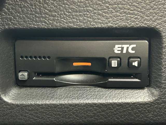 スズキ スペーシア カスタム Z ターボ 愛媛県 2016(平28)年 9.2万km スチールシルバーM 社外ナビ【KXM-E503W】/CD/DVD/Bluetooth/フルセグTV/バックカメラ/ビルトインETC/前後ドライブレコーダー/左側パワースライド/HIDヘッドライト/純正15インチAW /革巻きステアリング/ステアリングスイッチ/パドルシフト/電動格納ミラー/革調シートカバー/プッシュスタート