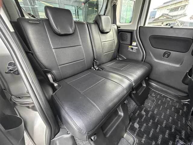 スズキ スペーシア カスタム Z ターボ 愛媛県 2016(平28)年 9.2万km スチールシルバーM 社外ナビ【KXM-E503W】/CD/DVD/Bluetooth/フルセグTV/バックカメラ/ビルトインETC/前後ドライブレコーダー/左側パワースライド/HIDヘッドライト/純正15インチAW /革巻きステアリング/ステアリングスイッチ/パドルシフト/電動格納ミラー/革調シートカバー/プッシュスタート