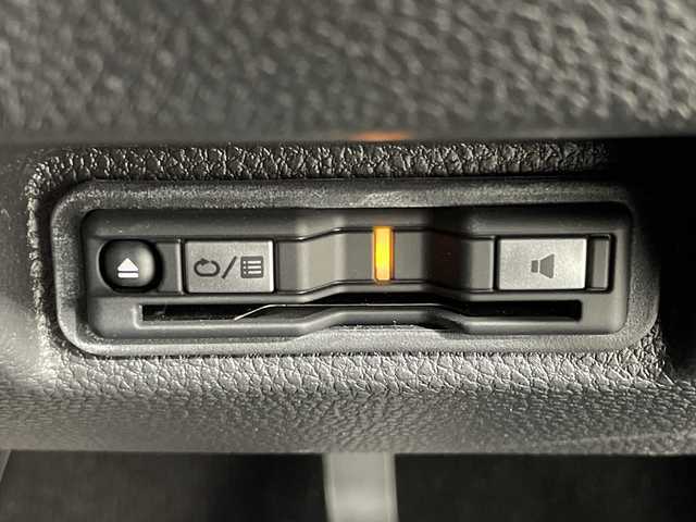 ホンダ ＷＲ－Ｖ Z 神奈川県 2024(令6)年 1万km メテオロイドグレーメタリック 純正９型ディスプレイオーディオ【DG5-1017946】/フルセグ　Bluetooth　USB　AM FM　AppleCarPlay　Androidauto/バックカメラ/ホンダセンシング/衝突軽減ブレーキ/後方誤発進抑制機能/歩行者事故低減ステアリング/路外逸脱抑制機能/車線維持支援システム/標識認識機能/パーキングセンサーシステム/誤発進抑制機能/近距離衝突軽減ブレーキ/アダブティブクルーズコントロール/先行車発進お知らせ機能/オートハイビーム/革巻きステアリング/パドルシフト/合皮/ファブリックコンビシート/純正ビルトインETC2.0/純正前後ドライブレコーダー/プッシュスタート/スマートキー/LEDヘッド/フォグランプ/オートライト/純正17インチアルミホイール/純正リアスポイラー