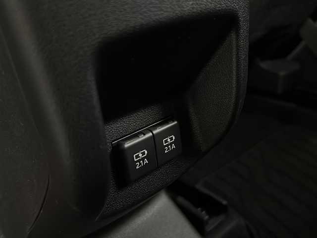 ダイハツ ロッキー プレミアム G HEV 兵庫県 2022(令4)年 0.9万km ブラックマイカメタリック/シャイニングホワイトパール 登録時距離8141km/ワンオーナー/2トーンカラー（ブラックルーフ/ブラックリアスポイラー/ブラックドアミラー）/純正ナビ/フルセグTV/バックカメラ/モデリスタエアロ（F/S/Rアンダー）/スマートアシスト/アダプティブクルーズコントロール/ドライブレコーダー/ETC/オートレベリング機能付LEDヘッドランプ/LEDシーケンシャルターンランプ/LEDフォグランプ/LEDイルミネーションランプ/LEDリアフォグランプ/コーナーセンサー/合皮ハーフレザーシート/シートヒーター（D席N席）/保証書/取説/スペアキー/純正フロアマット/社外AWスタッドレスタイヤ4本積込