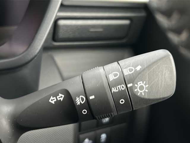 ダイハツ ロッキー プレミアム G HEV 兵庫県 2022(令4)年 0.9万km ブラックマイカメタリック/シャイニングホワイトパール 登録時距離8141km/ワンオーナー/2トーンカラー（ブラックルーフ/ブラックリアスポイラー/ブラックドアミラー）/純正ナビ/フルセグTV/バックカメラ/モデリスタエアロ（F/S/Rアンダー）/スマートアシスト/アダプティブクルーズコントロール/ドライブレコーダー/ETC/オートレベリング機能付LEDヘッドランプ/LEDシーケンシャルターンランプ/LEDフォグランプ/LEDイルミネーションランプ/LEDリアフォグランプ/コーナーセンサー/合皮ハーフレザーシート/シートヒーター（D席N席）/保証書/取説/スペアキー/純正フロアマット/社外AWスタッドレスタイヤ4本積込