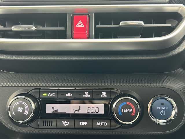 ダイハツ ロッキー プレミアム G HEV 兵庫県 2022(令4)年 0.9万km ブラックマイカメタリック/シャイニングホワイトパール 登録時距離8141km/ワンオーナー/2トーンカラー（ブラックルーフ/ブラックリアスポイラー/ブラックドアミラー）/純正ナビ/フルセグTV/バックカメラ/モデリスタエアロ（F/S/Rアンダー）/スマートアシスト/アダプティブクルーズコントロール/ドライブレコーダー/ETC/オートレベリング機能付LEDヘッドランプ/LEDシーケンシャルターンランプ/LEDフォグランプ/LEDイルミネーションランプ/LEDリアフォグランプ/コーナーセンサー/合皮ハーフレザーシート/シートヒーター（D席N席）/保証書/取説/スペアキー/純正フロアマット/社外AWスタッドレスタイヤ4本積込