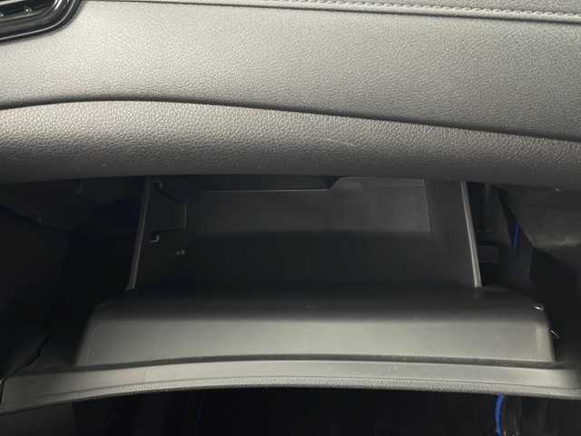 日産 エクストレイル ハイブリッド 20Xi 秋田県 2021(令3)年 6.9万km シャイニングブルー プロパイロット　/純正９インチナビ 【CD/DVD/SD/BT/AUX/HDMI】/フルセグＴＶ /デジタルインナーミラー /ハイビームアシスト/ETC2.0 /電動リアゲート/LEDヘッドライト /純正11インチフリップダウンモニター /全席シートヒーター/ルーフレール/全方位カメラ/ナビ連動ドライブレコーダー/取扱説明書/スマートキー/プッシュスタート/電格ミラー/ステアリングスイッチ/オートライト/ドライブモード切替/プッシュスタート/純正AW/横滑り防止装置/レーンキープアシスト/衝突被害軽減システム/コーナーセンサー