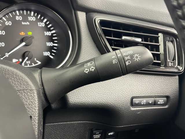 日産 エクストレイル ハイブリッド 20Xi 秋田県 2021(令3)年 6.9万km シャイニングブルー プロパイロット　/純正９インチナビ 【CD/DVD/SD/BT/AUX/HDMI】/フルセグＴＶ /デジタルインナーミラー /ハイビームアシスト/ETC2.0 /電動リアゲート/LEDヘッドライト /純正11インチフリップダウンモニター /全席シートヒーター/ルーフレール/全方位カメラ/ナビ連動ドライブレコーダー/取扱説明書/スマートキー/プッシュスタート/電格ミラー/ステアリングスイッチ/オートライト/ドライブモード切替/プッシュスタート/純正AW/横滑り防止装置/レーンキープアシスト/衝突被害軽減システム/コーナーセンサー