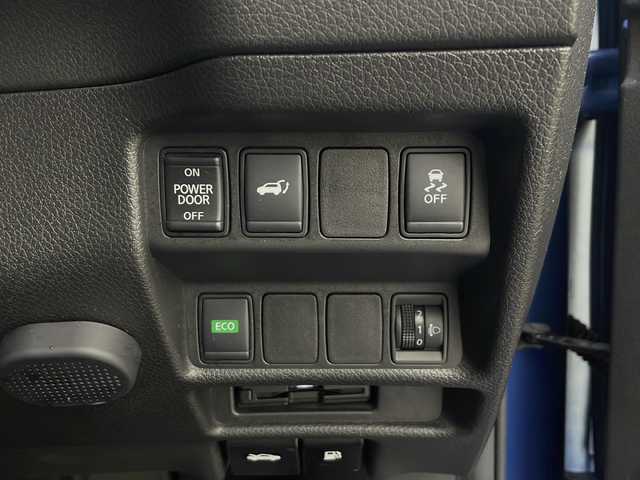 日産 エクストレイル ハイブリッド 20Xi 秋田県 2021(令3)年 6.9万km シャイニングブルー プロパイロット　/純正９インチナビ 【CD/DVD/SD/BT/AUX/HDMI】/フルセグＴＶ /デジタルインナーミラー /ハイビームアシスト/ETC2.0 /電動リアゲート/LEDヘッドライト /純正11インチフリップダウンモニター /全席シートヒーター/ルーフレール/全方位カメラ/ナビ連動ドライブレコーダー/取扱説明書/スマートキー/プッシュスタート/電格ミラー/ステアリングスイッチ/オートライト/ドライブモード切替/プッシュスタート/純正AW/横滑り防止装置/レーンキープアシスト/衝突被害軽減システム/コーナーセンサー