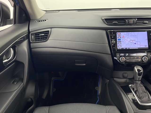 日産 エクストレイル ハイブリッド 20Xi 秋田県 2021(令3)年 6.9万km シャイニングブルー プロパイロット　/純正９インチナビ 【CD/DVD/SD/BT/AUX/HDMI】/フルセグＴＶ /デジタルインナーミラー /ハイビームアシスト/ETC2.0 /電動リアゲート/LEDヘッドライト /純正11インチフリップダウンモニター /全席シートヒーター/ルーフレール/全方位カメラ/ナビ連動ドライブレコーダー/取扱説明書/スマートキー/プッシュスタート/電格ミラー/ステアリングスイッチ/オートライト/ドライブモード切替/プッシュスタート/純正AW/横滑り防止装置/レーンキープアシスト/衝突被害軽減システム/コーナーセンサー