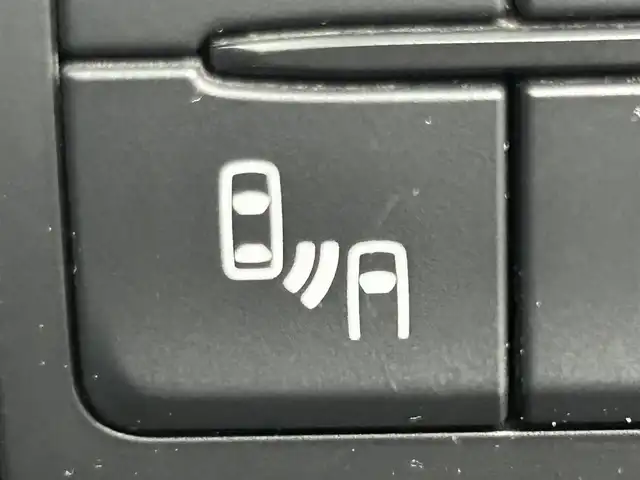 マツダ アテンザ ワゴン XD Lパッケージ 道央・札幌 2015(平27)年 6.9万km ディープクリスタルブルーマイカ ・４WD/・BOSEサウンド/・白レザーシート/・純正SDナビ/・CD/DVD/BT/フルセグ/AUX/USB/・バックカメラ/・ビルトインETC/・防眩ミラー/・HUD/・衝突軽減ブレーキ/・横滑り防止装置/・アダプティブクルーズコントロール/・レーンキープアシスト/・コーナーセンサー/・ブラインドスポットモニター/・アイドリングストップ/・パドルシフト/・LEDヘッドライト/・前後フォグ/・前席パワーシート/・D席シートメモリー/・前席シートヒーター