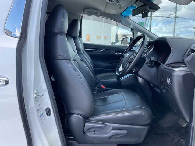 トヨタ ヴェルファイア Z 道央・札幌 2020(令2)年 14.6万km ホワイトパールクリスタルシャイン ４WD/ワンオーナー/純正Dオーディオ/CD/DVD/BT/フルセグ/トヨタセーフティセンス/プリクラッシュセーフティ/横滑り防止装置/レーダークルーズコントロール/レーンキープアシスト/パーキングアシスト/クリアランスソナー/パーキングサポートブレーキ/ロードサインアシスト/バックカメラ/ビルトインETC/ドライブレコーダー/アイドリングストップ/ECOMODE/両側パワースライドドア/レザーシートカバー/革巻きウッドコンビステアリング/ステアリングリモコン/AC100V/MTモード付AT/プッシュスタート/スマートキー/LEDヘッドライト/オートライト/オートマチックハイビーム/フォグランプ/電動格納ミラー/ウィンカーミラー/純正フロアマット/ドアバイザー/スペアキー