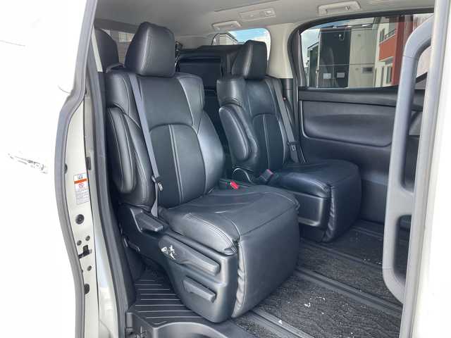 トヨタ ヴェルファイア Z 道央・札幌 2020(令2)年 14.6万km ホワイトパールクリスタルシャイン ４WD/ワンオーナー/純正Dオーディオ/CD/DVD/BT/フルセグ/トヨタセーフティセンス/プリクラッシュセーフティ/横滑り防止装置/レーダークルーズコントロール/レーンキープアシスト/パーキングアシスト/クリアランスソナー/パーキングサポートブレーキ/ロードサインアシスト/バックカメラ/ビルトインETC/ドライブレコーダー/アイドリングストップ/ECOMODE/両側パワースライドドア/レザーシートカバー/革巻きウッドコンビステアリング/ステアリングリモコン/AC100V/MTモード付AT/プッシュスタート/スマートキー/LEDヘッドライト/オートライト/オートマチックハイビーム/フォグランプ/電動格納ミラー/ウィンカーミラー/純正フロアマット/ドアバイザー/スペアキー